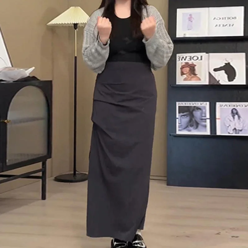 Grey knitted cardigan shirt is slim, and the strap blouse is sun-proof and comfortable. LL-550 Plaid Cardigan Polka Dot Checkered