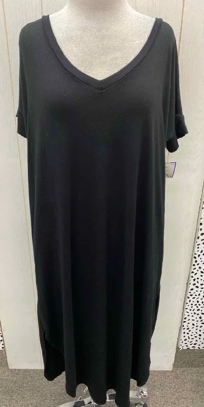 Ellie Autumn Black Womens Size 10/12 Dress