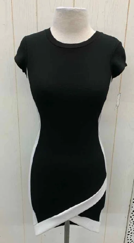 Iris Black Womens Size 2/4 Dress