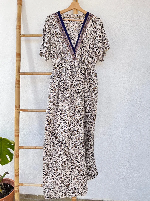 MAYI Flow Dress