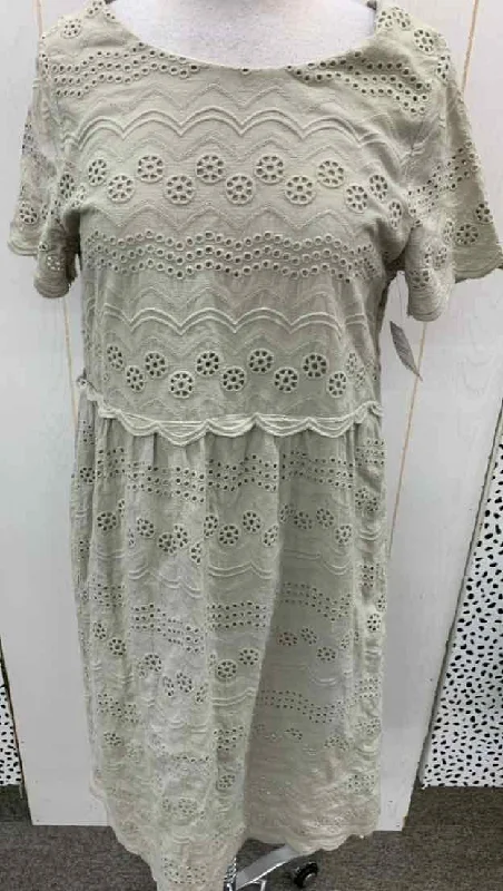 Tea & Rose Taupe Womens Size 10 Dress