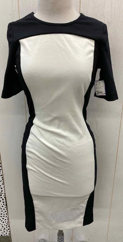 Venus Black Womens Size 4 Dress